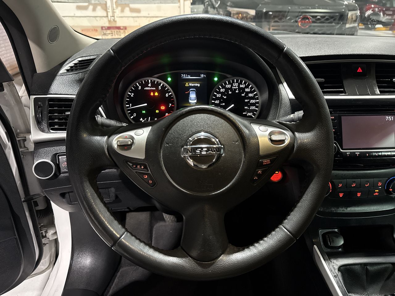 2017 Nissan SENTRA ADVANCE MT