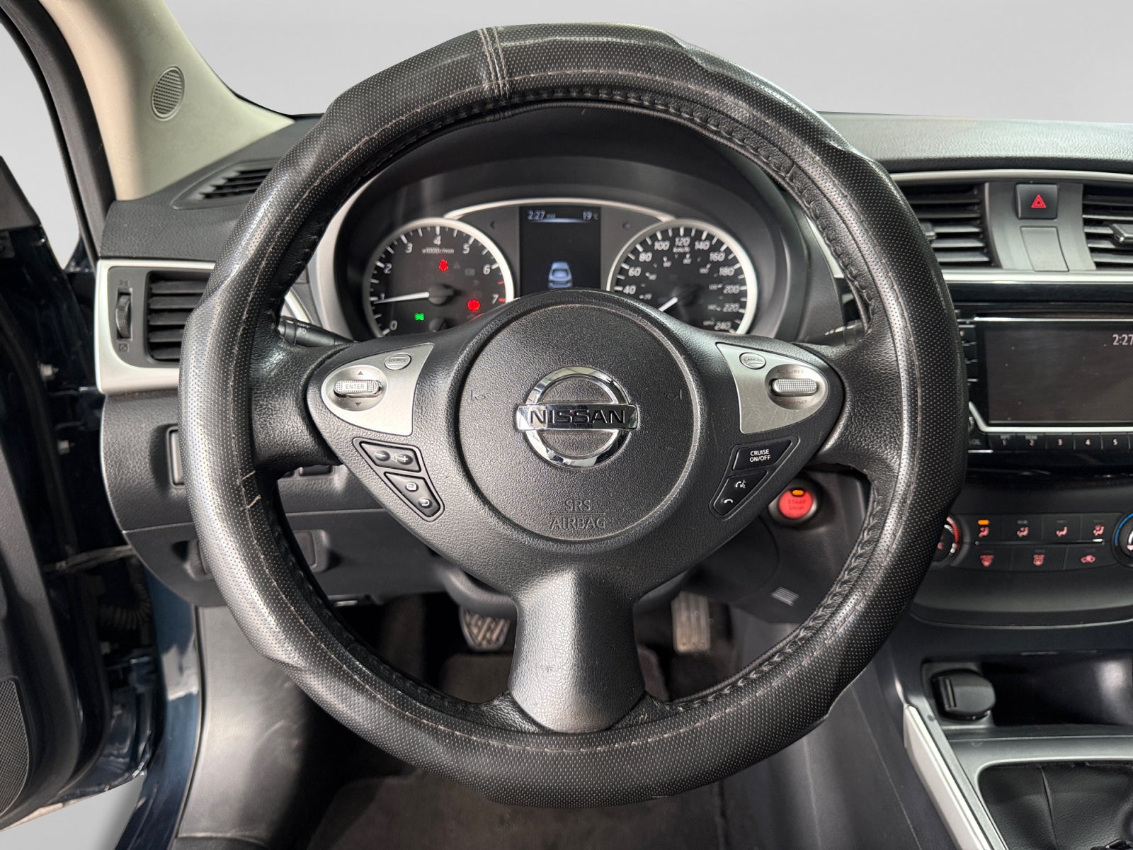 2018 Nissan SENTRA ADVANCE MT