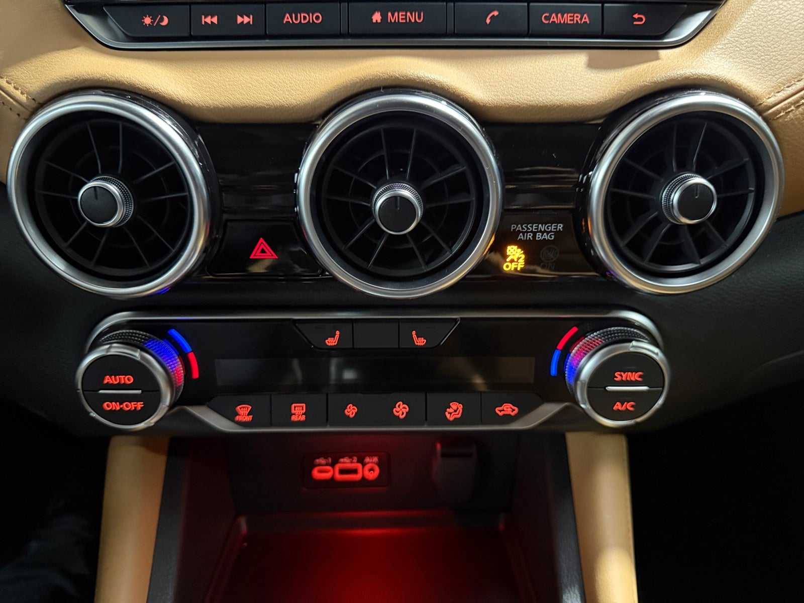 2025 Nissan SENTRA SR PLATINUM BITONO CVT 25