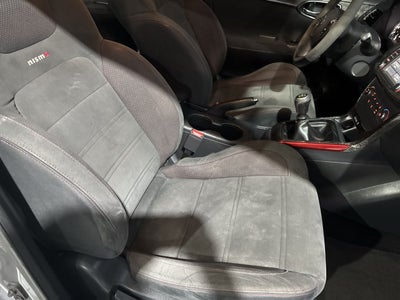 2018 Nissan SENTRA 1.6 NISMO T/M