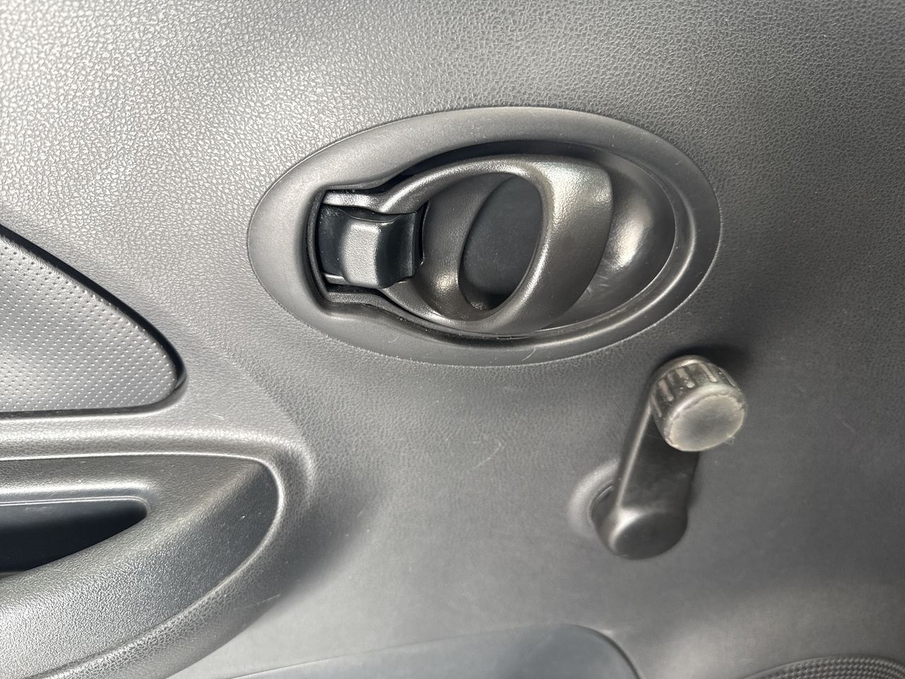 2019 Nissan MARCH SENSE TA