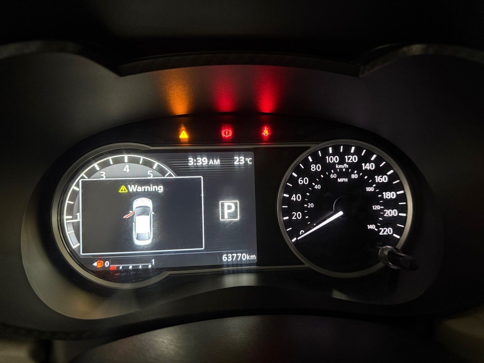 2022 Nissan VERSA ADVANCE CVT 22
