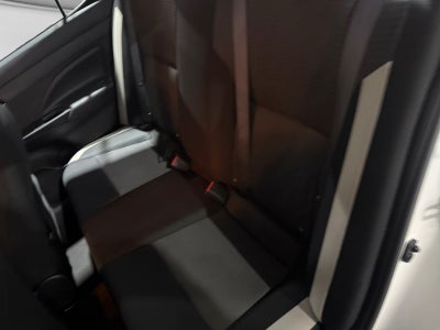 2022 Nissan VERSA ADVANCE CVT 22