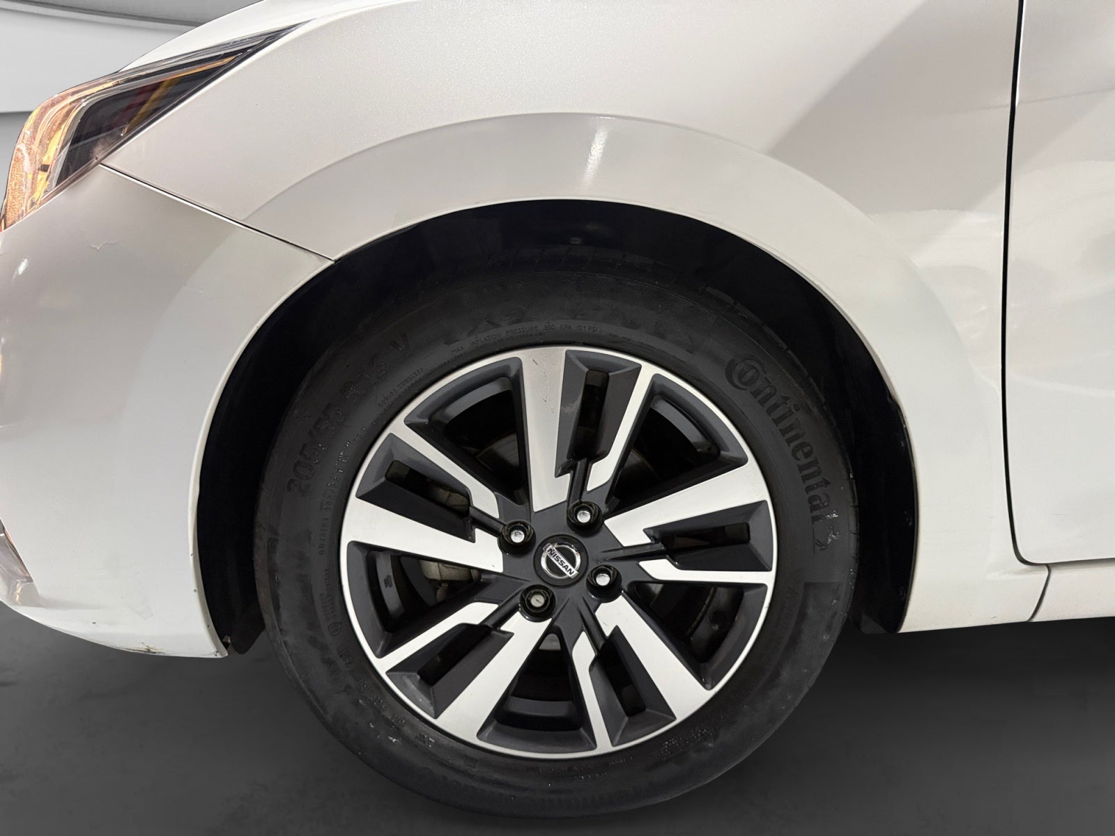 2022 Nissan VERSA ADVANCE CVT 22