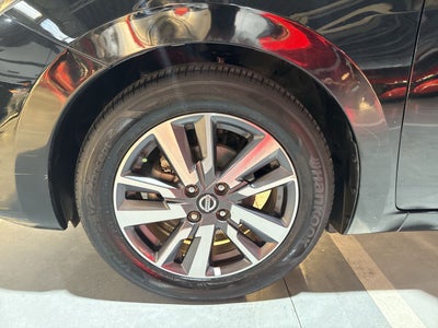 2020 Nissan VERSA ADVANCE CVT