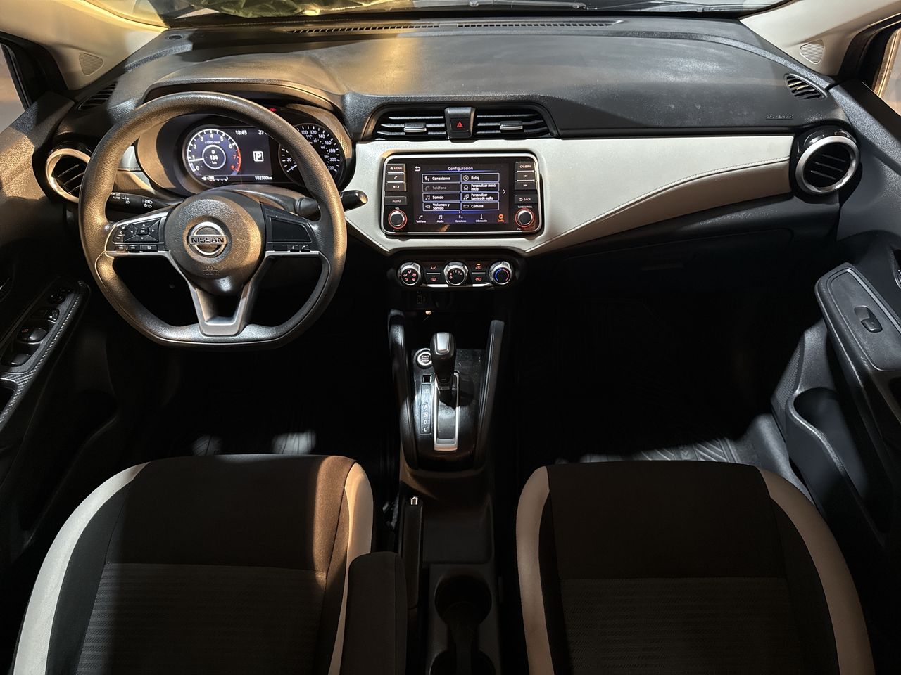 2020 Nissan VERSA ADVANCE CVT