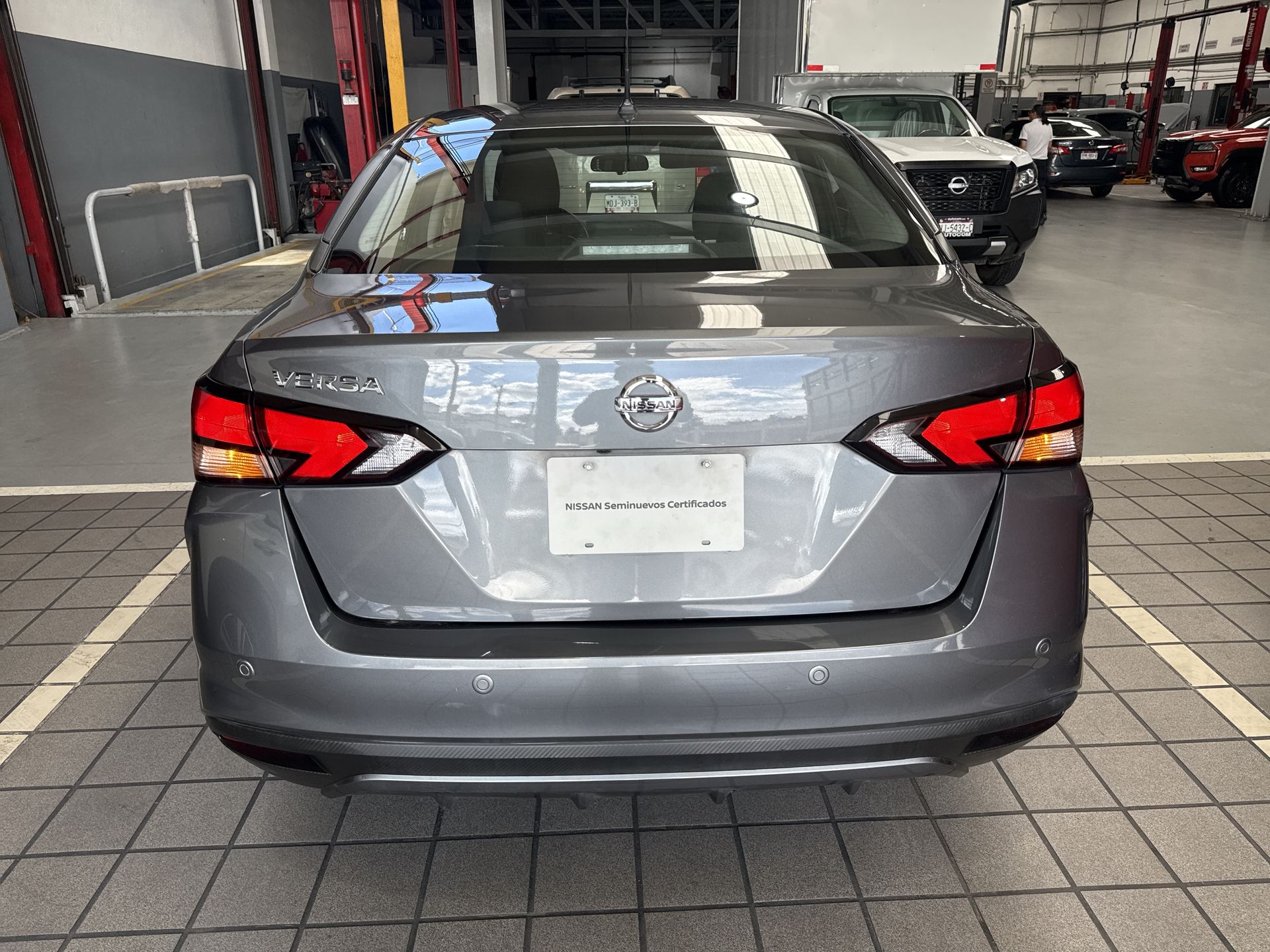 2022 Nissan VERSA ADVANCE CVT 22
