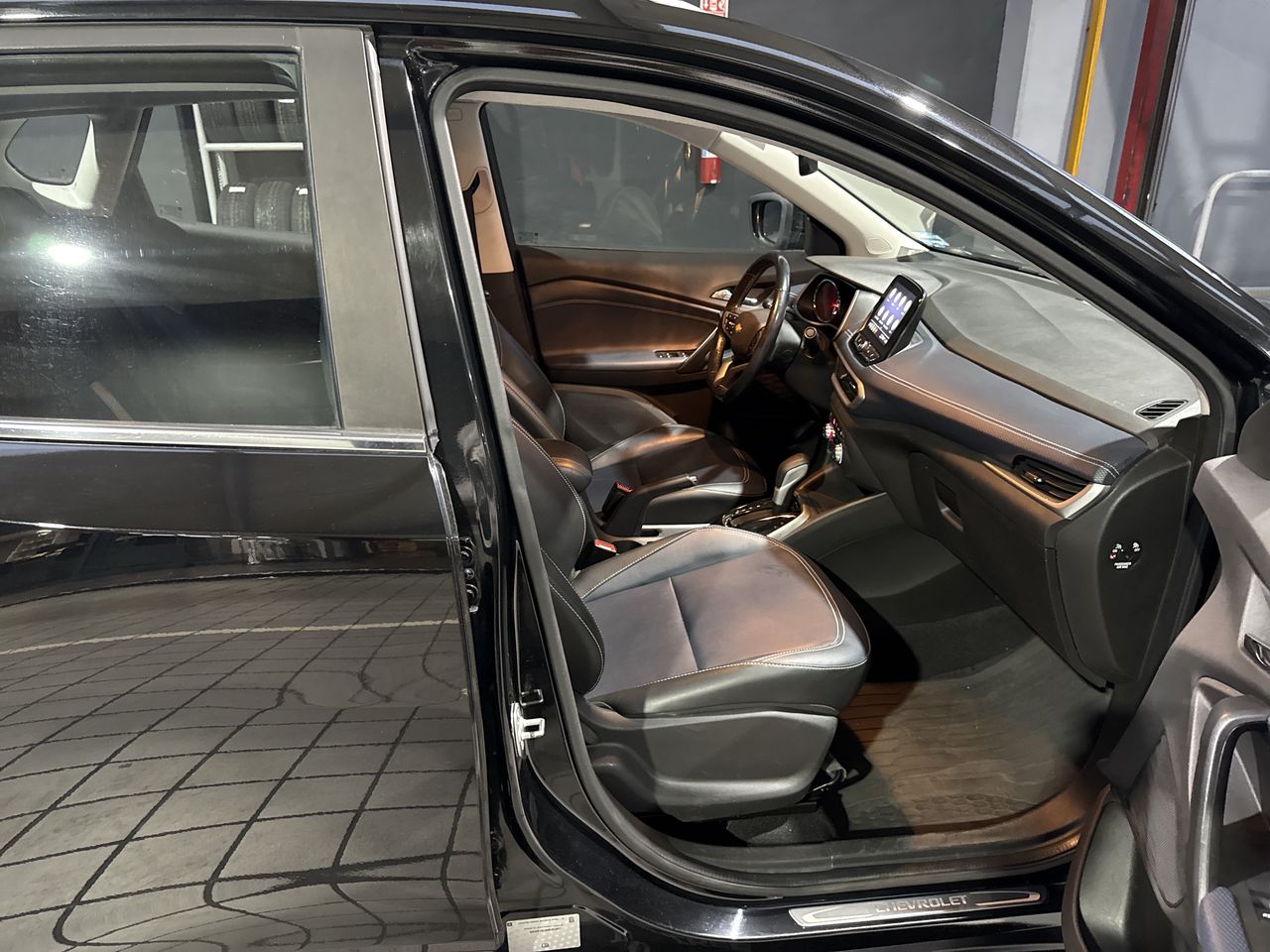 2022 Chevrolet TRACKER PREMIER D