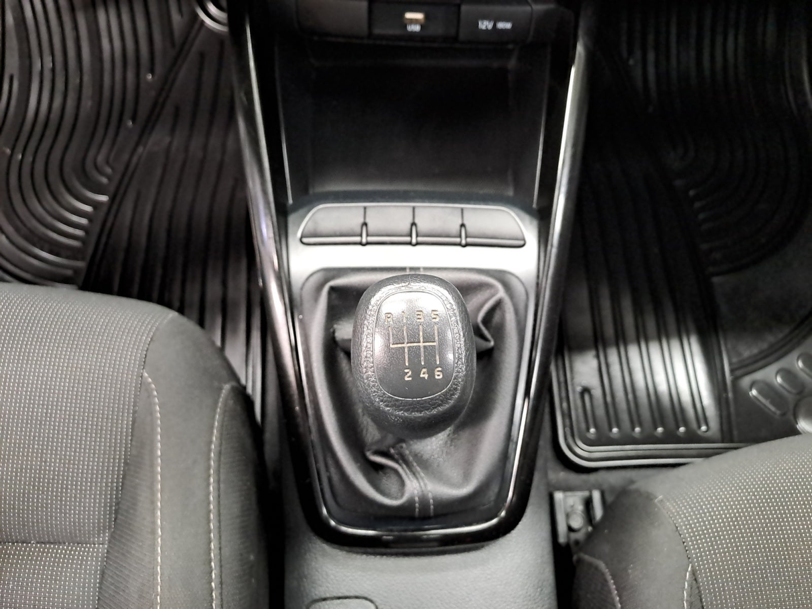 2022 Kia RIO LX TM