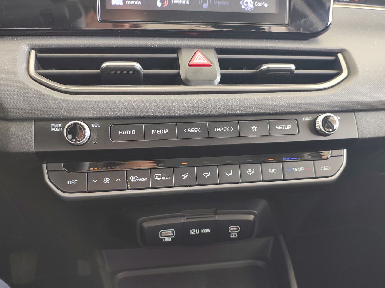 2024 Kia K3 EX MT