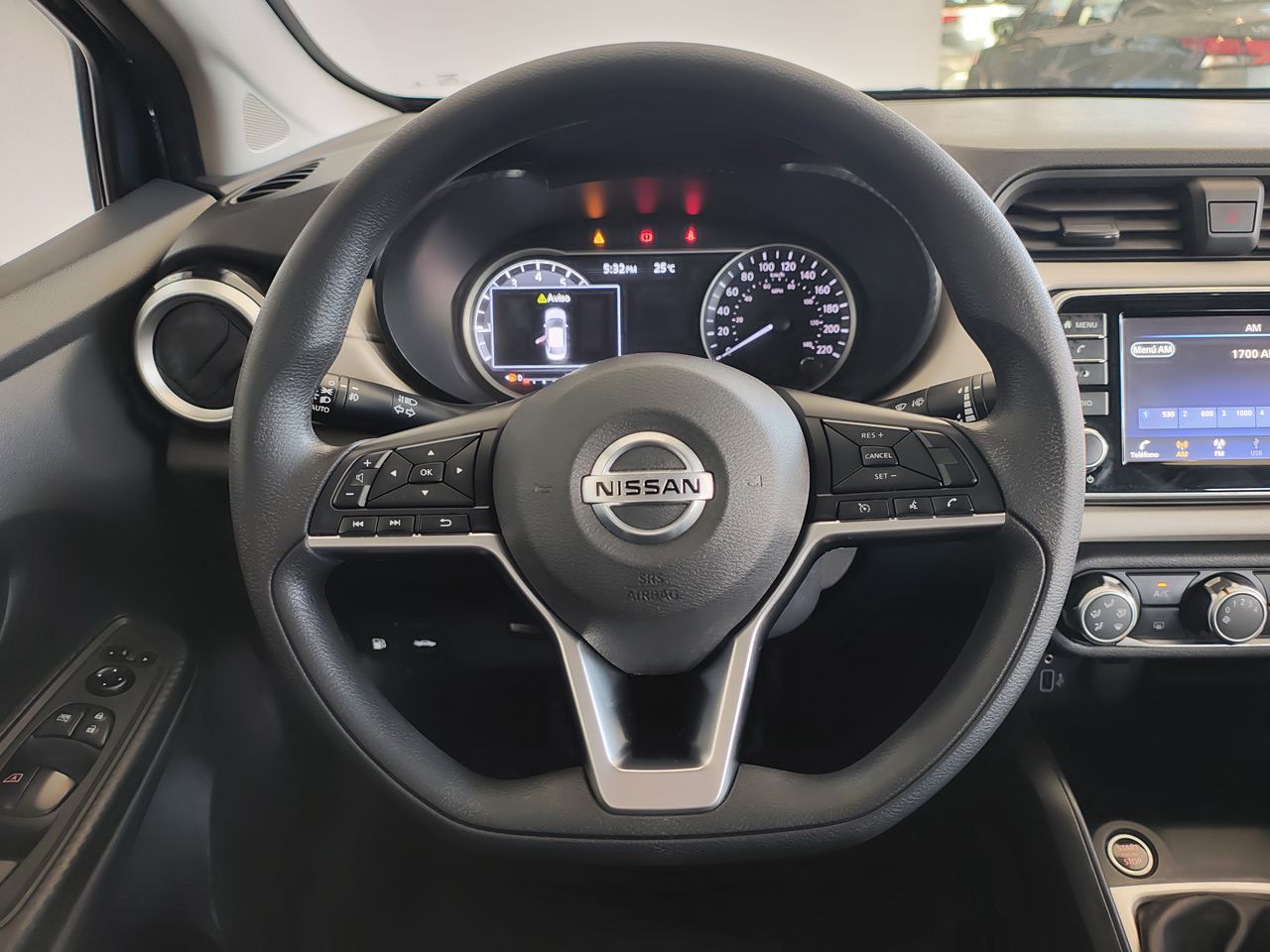 2021 Nissan VERSA ADVANCE MT 21