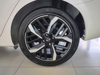 2025 Nissan VERSA SR CVT 25