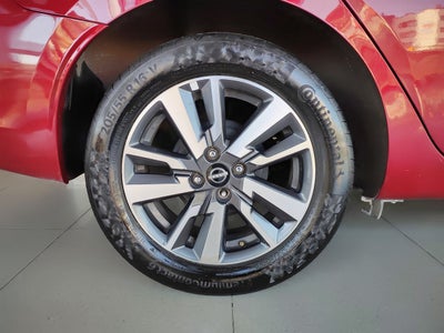 2020 Nissan VERSA PLATINUM CVT