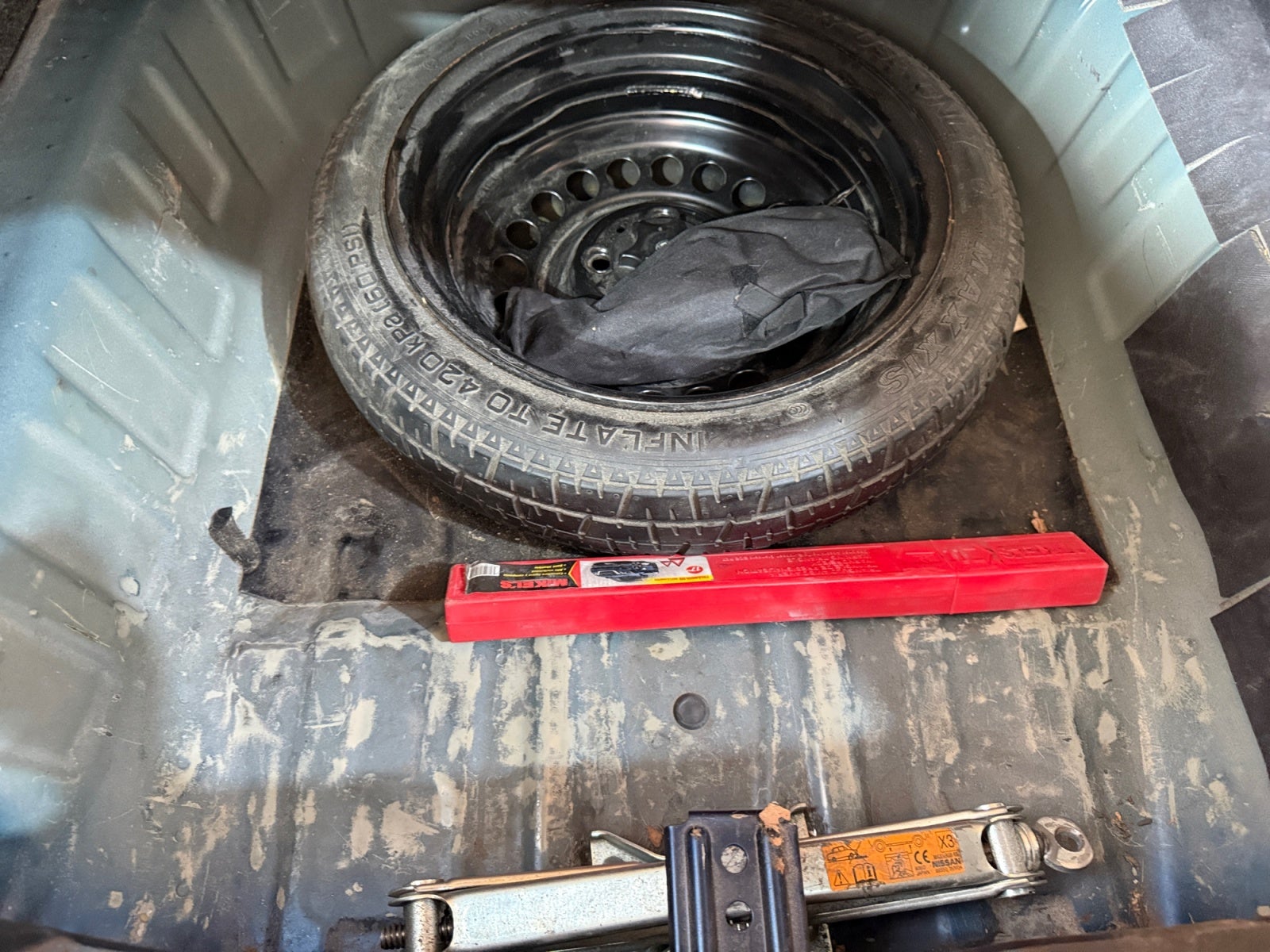 2020 Nissan VERSA ADVANCE MT