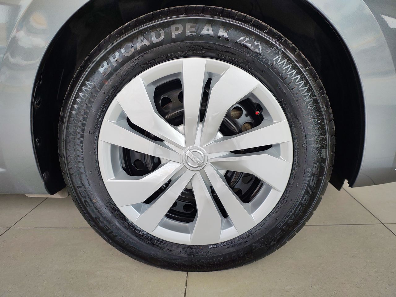 2024 Nissan VERSA SENSE MT 24
