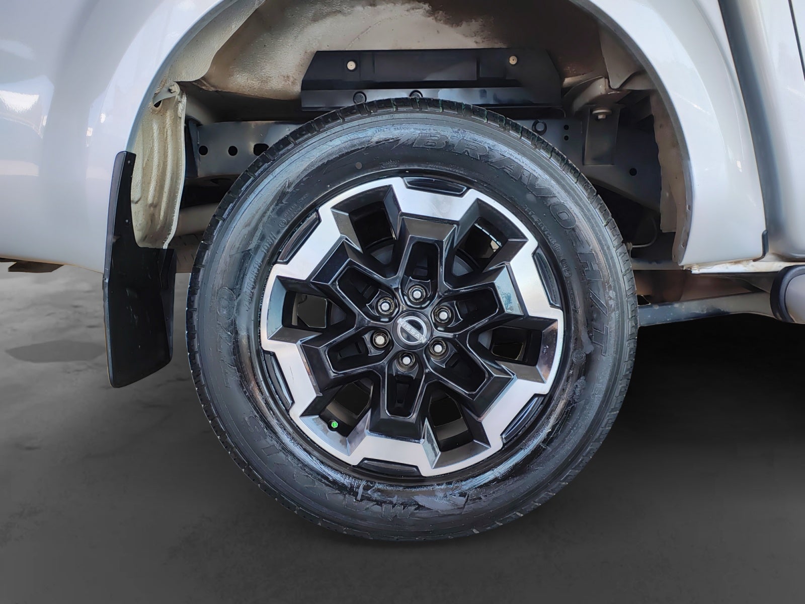 2024 Nissan FRONTIER FRONTIER PLATINUM LE TA 24