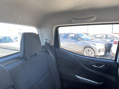 2023 Nissan FRONTIER LE TM 23