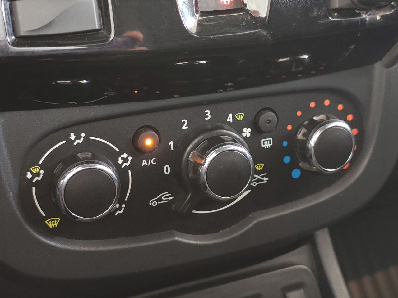 2019 RENAULT OROCH ZEN