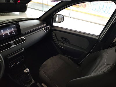 2025 RENAULT OROCH ZEN TM