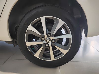 2019 Toyota PRIUS 1.5 HYBRID AUTO