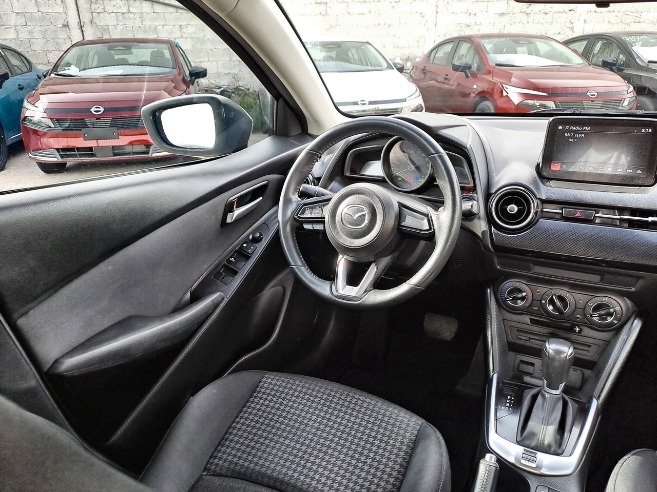 2019 Mazda MAZDA2 I TOURING 5 PUERTAS T/A