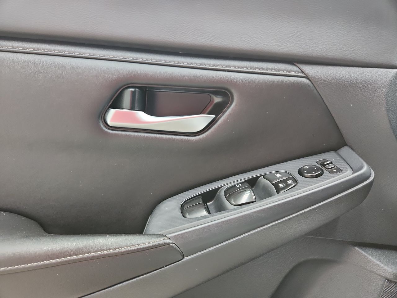 2023 Nissan SENTRA ADVANCE TM 23