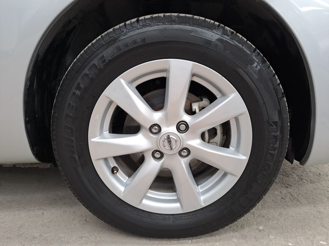 2019 Nissan VERSA SENSE AT AC
