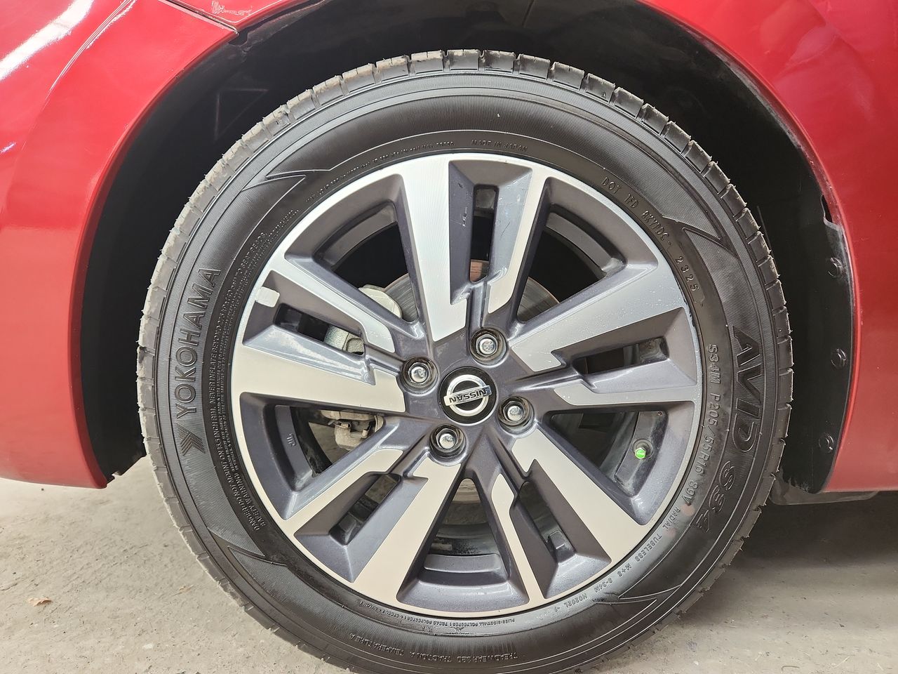 2022 Nissan VERSA ADVANCE CVT 22