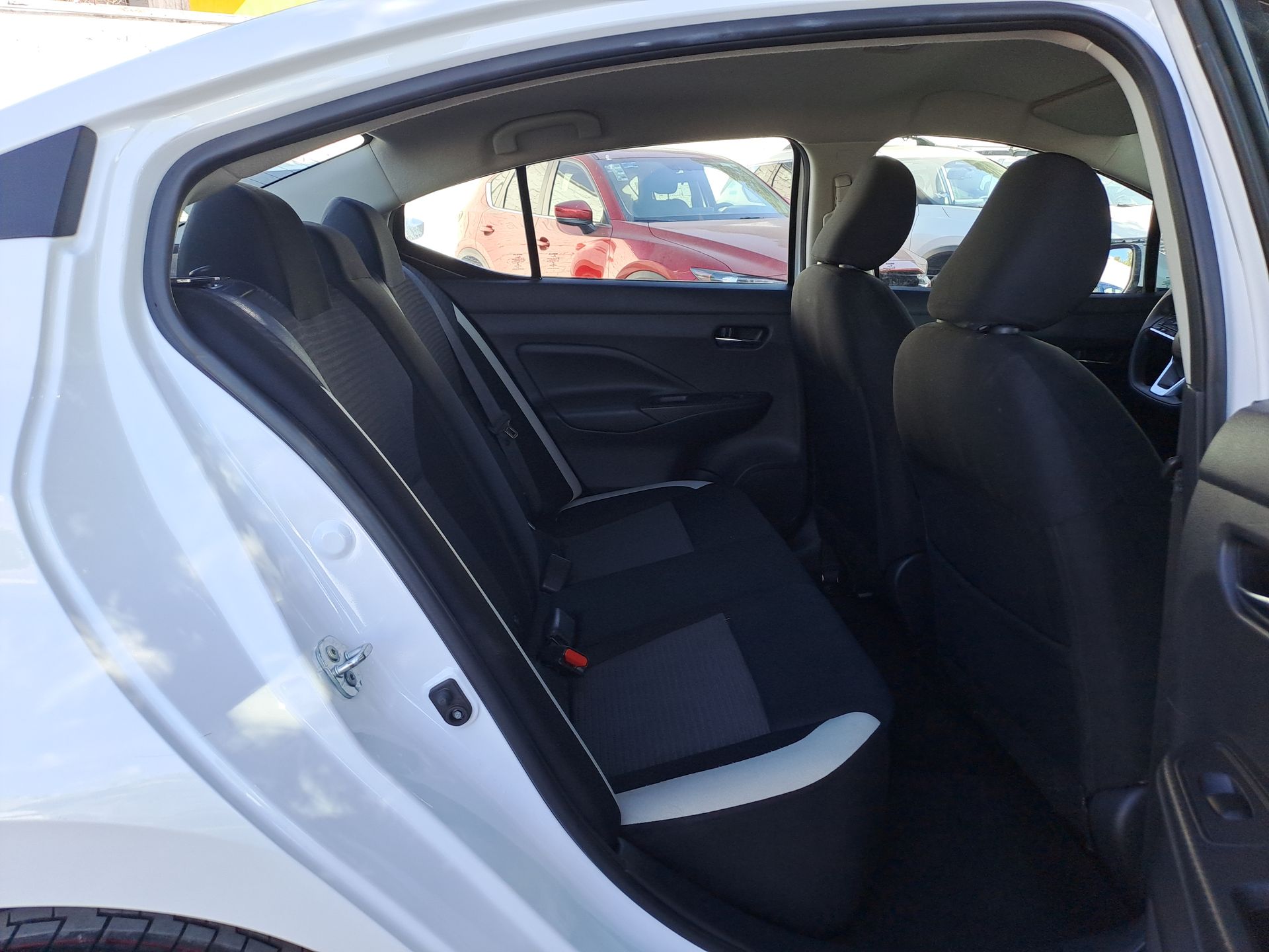 2022 Nissan VERSA ADVANCE CVT 22