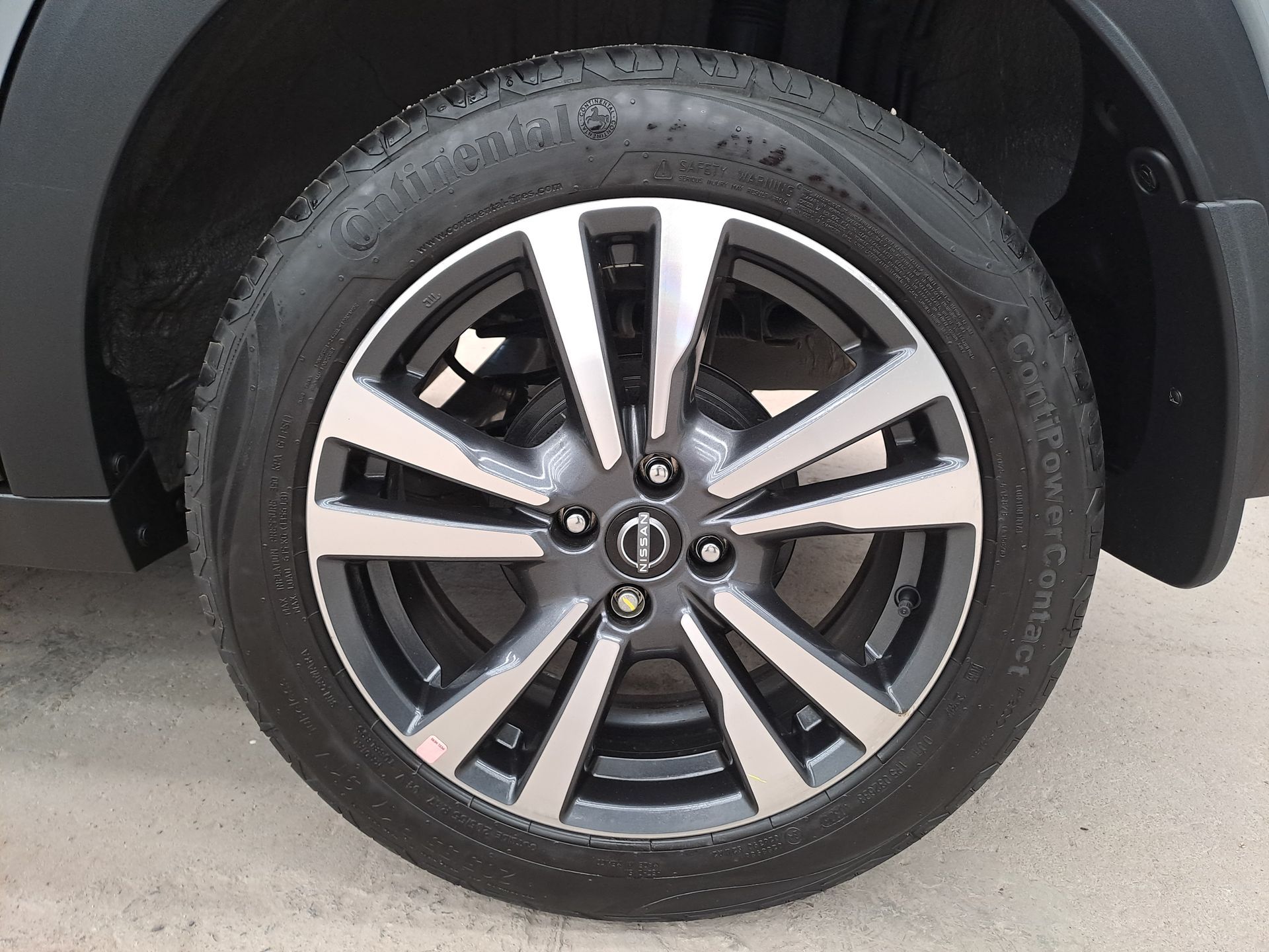 2025 Nissan KICKS PLAY ADVANCE 1.6 LTS CVT 25