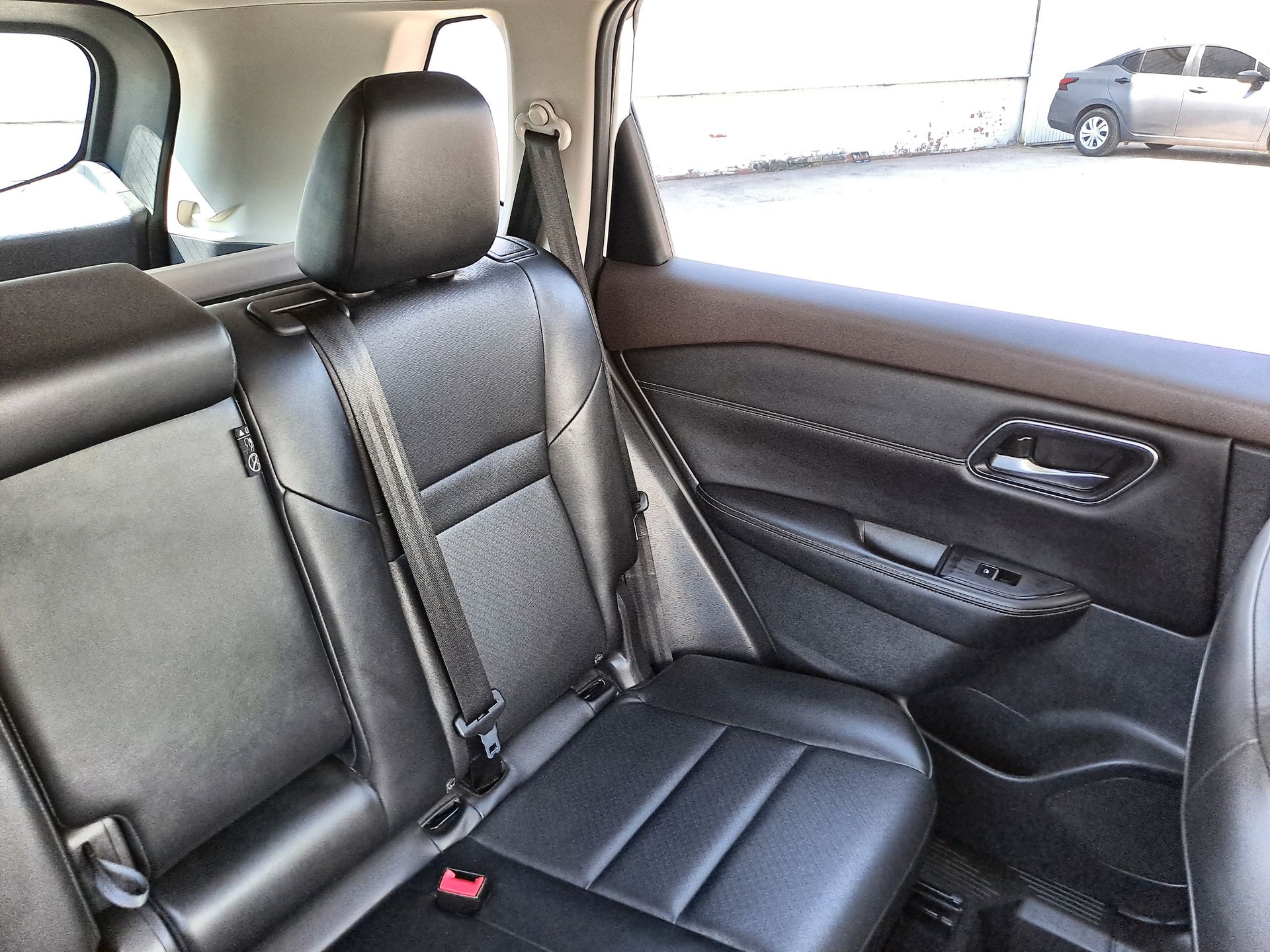 2023 Nissan X-TRAIL PLATINUM E-POWER 2 ROW 23