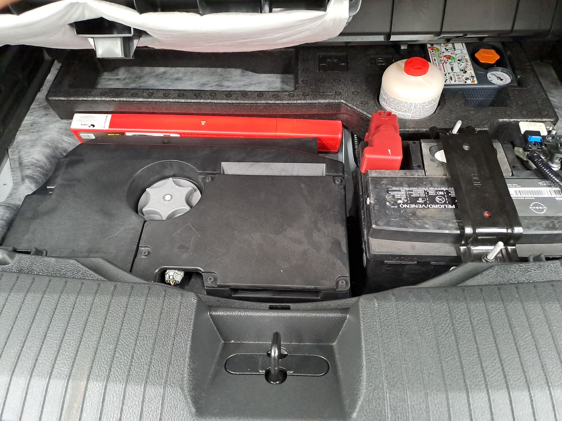 2023 Nissan X-TRAIL PLATINUM E-POWER 2 ROW 23