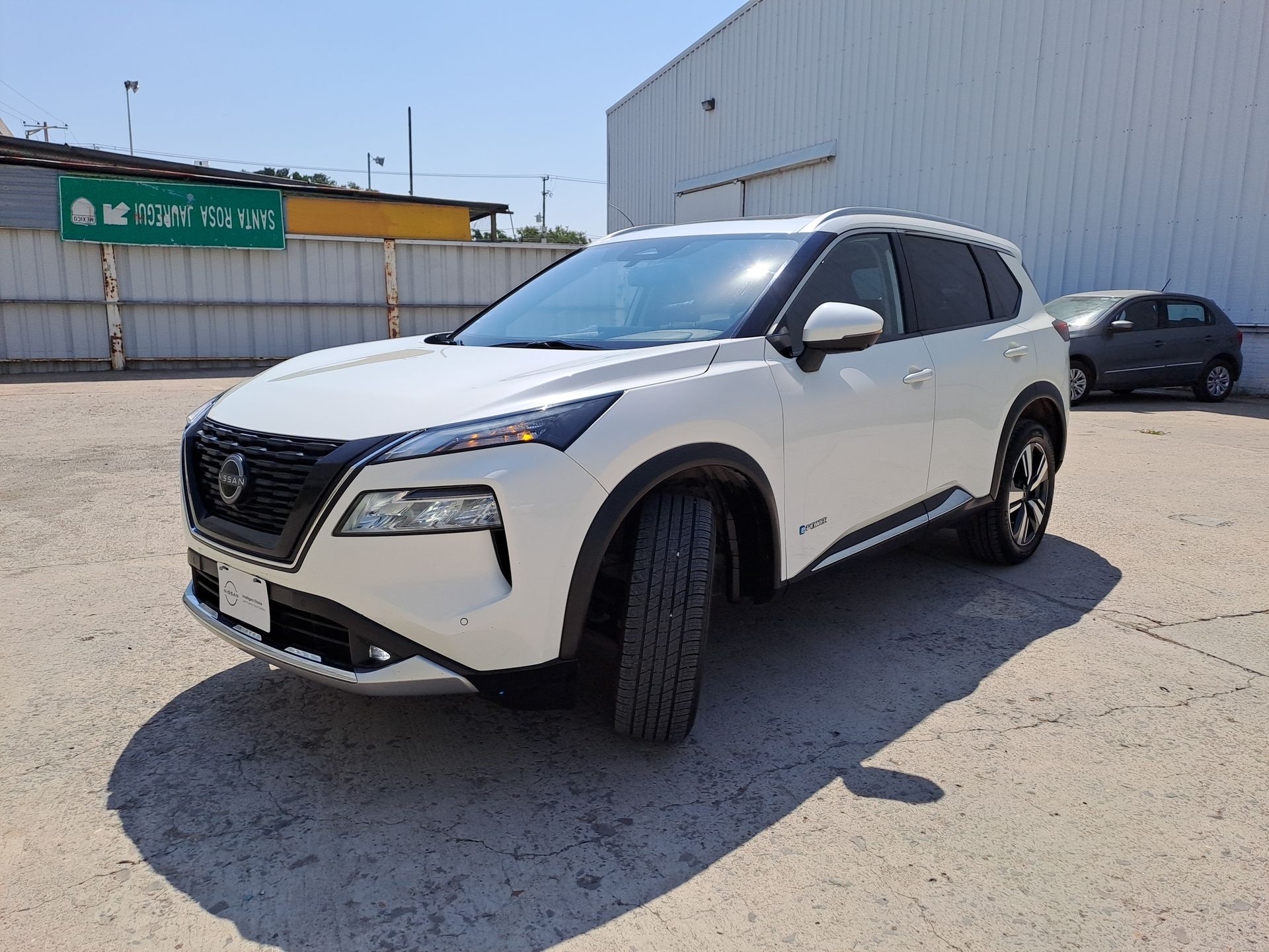 2023 Nissan X-TRAIL PLATINUM E-POWER 2 ROW 23