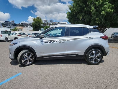 2024 Nissan KICKS PLATINUM E-POWER 24