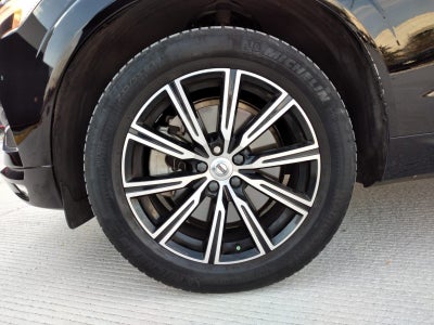 2019 Volvo XC60 INSCRIPTION T6 AWD