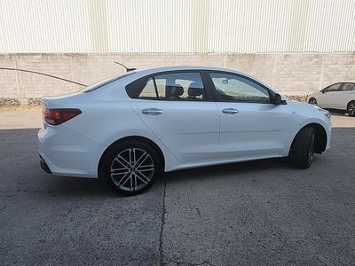 2020 Kia RIO SEDÁN LX TM