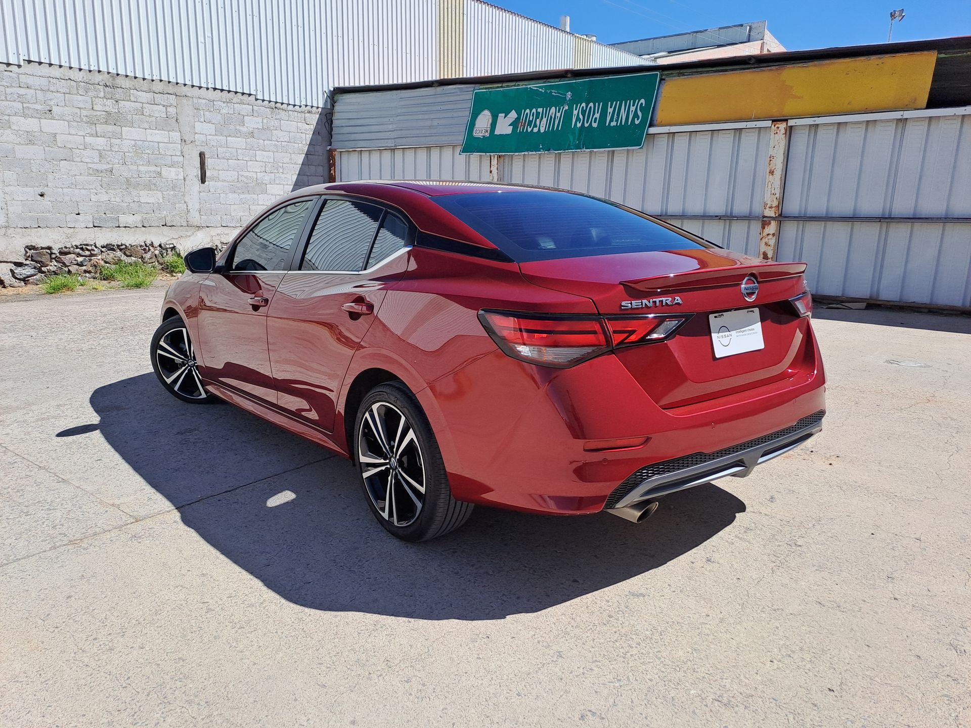 2023 Nissan SENTRA SR CVT 23