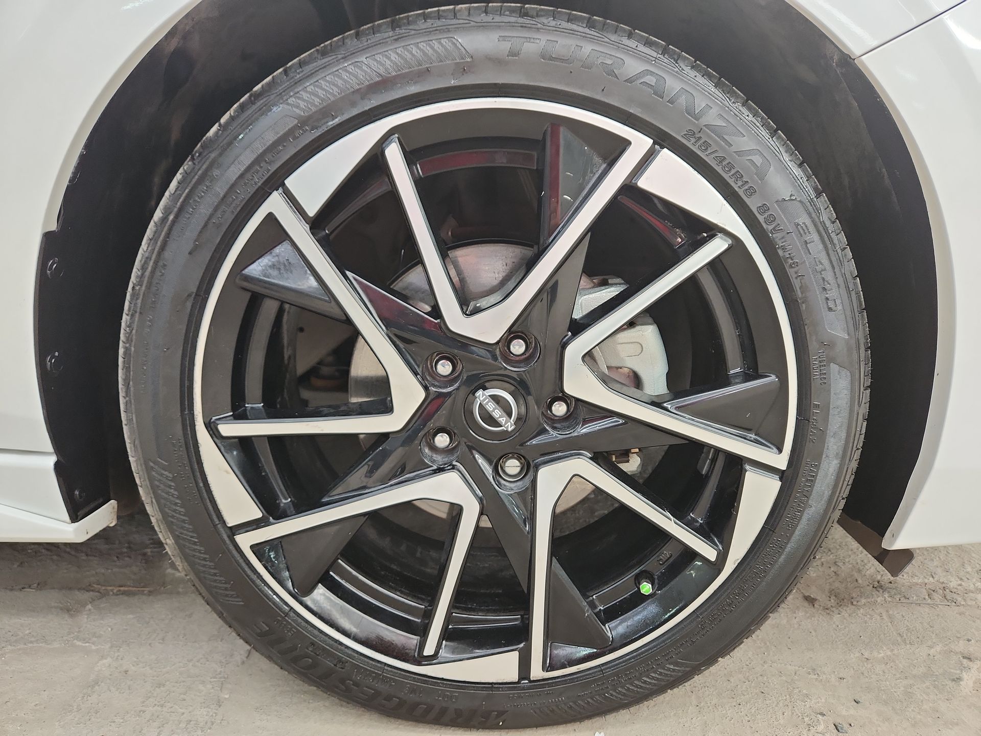 2024 Nissan SENTRA PLATINUM BITONO CVT 24