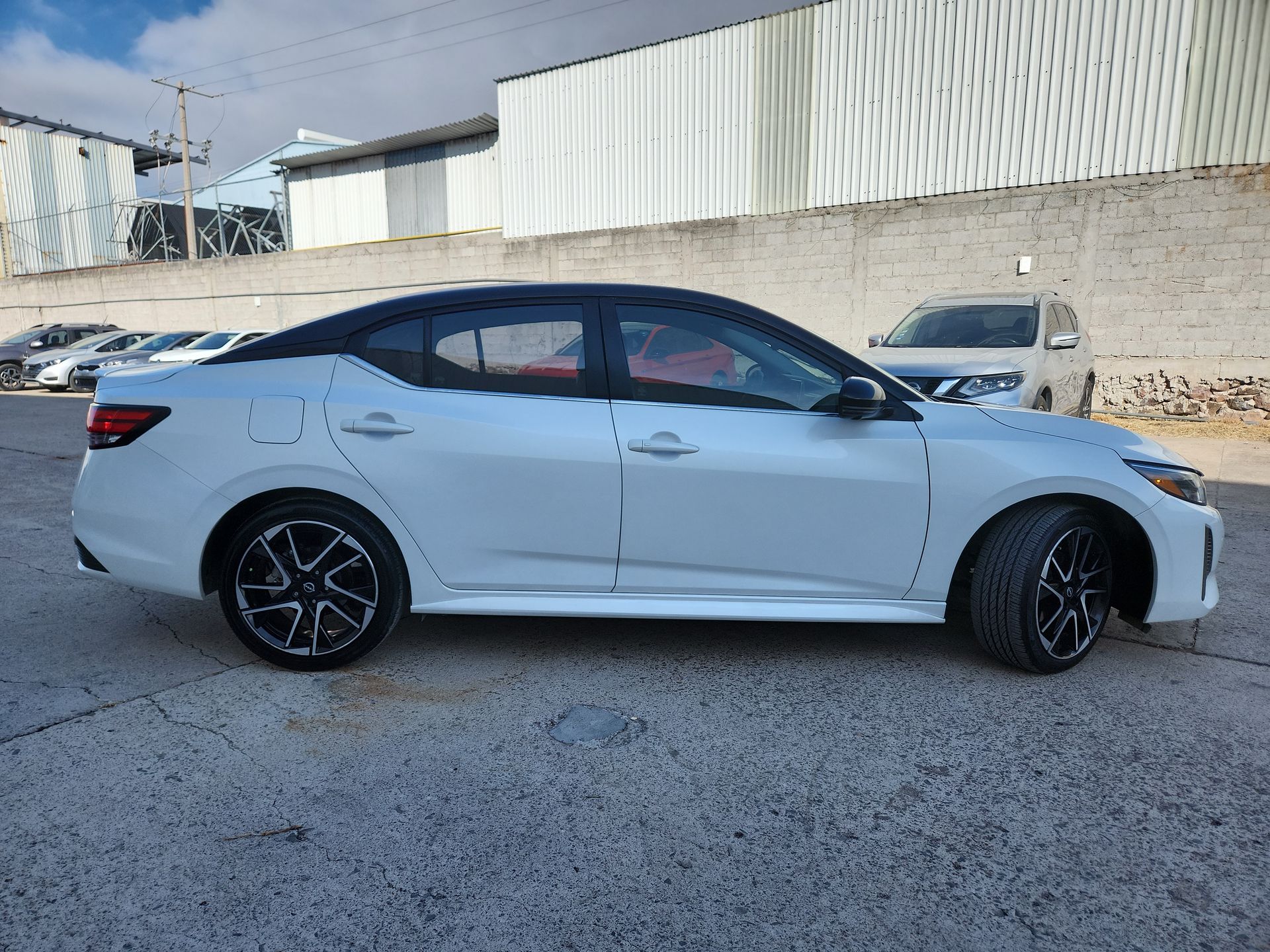 2024 Nissan SENTRA PLATINUM BITONO CVT 24