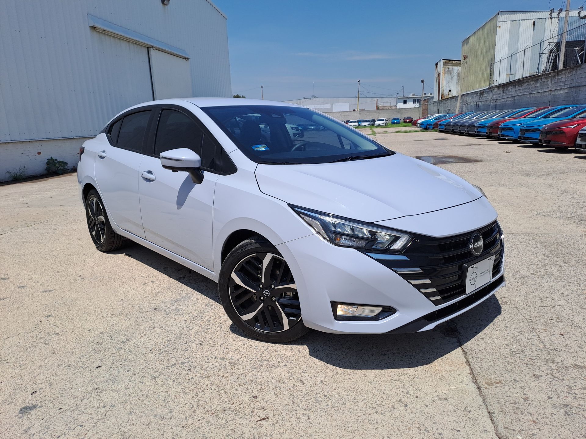 2023 Nissan VERSA SENSE CVT 23