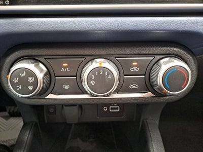 2024 Nissan VERSA ADVANCE CVT 24