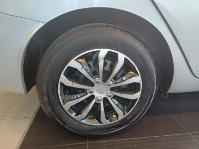 2023 Nissan VERSA SENSE CVT 23