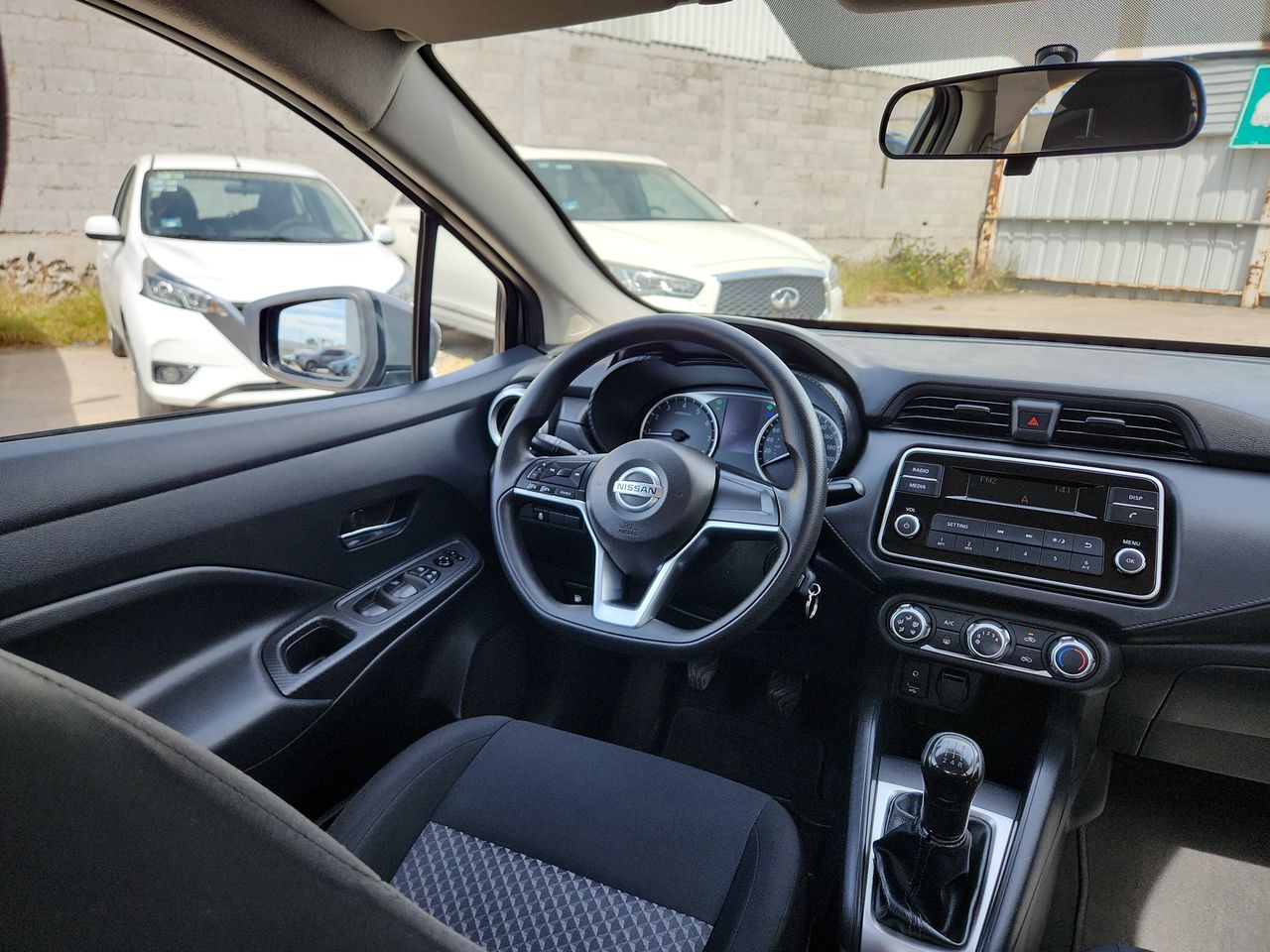 2021 Nissan VERSA SENSE MT 21