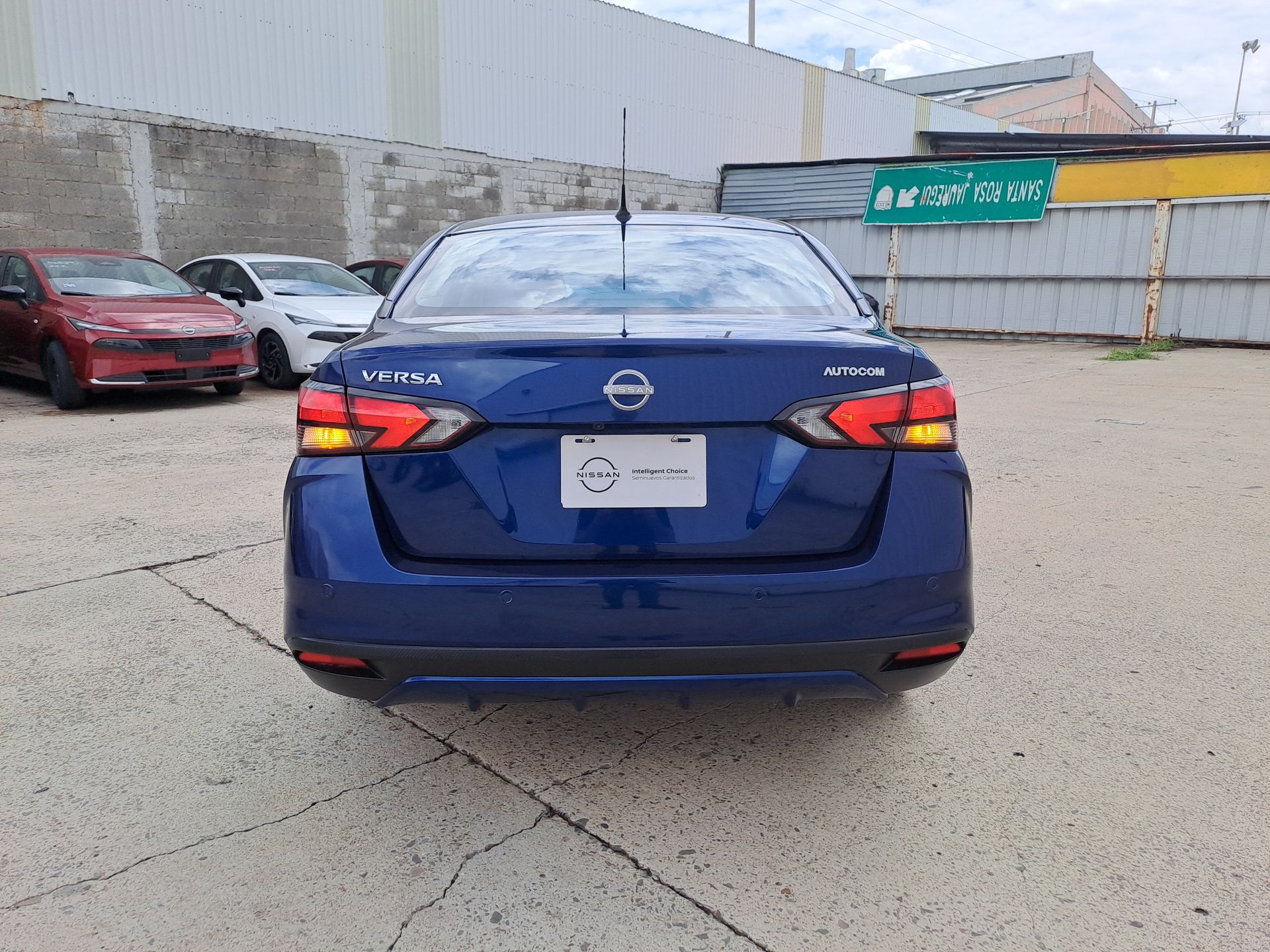 2023 Nissan VERSA ADVANCE CVT 23