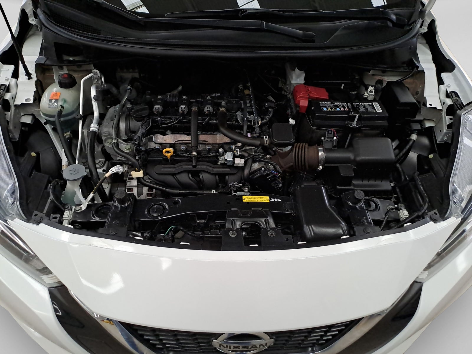 2022 Nissan VERSA ADVANCE CVT 22