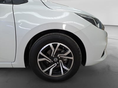 2022 Nissan VERSA ADVANCE CVT 22