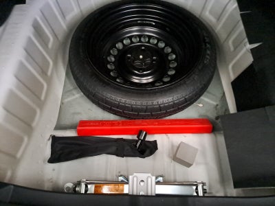 2022 Nissan VERSA ADVANCE CVT 22