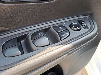 2020 Nissan VERSA ADVANCE CVT