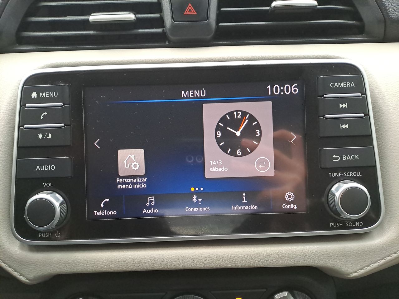 2020 Nissan VERSA ADVANCE CVT