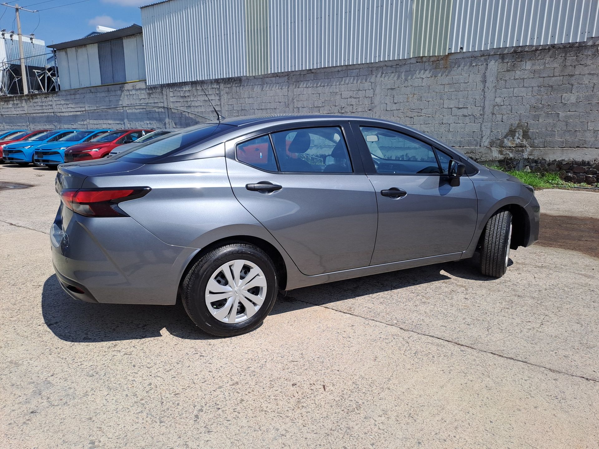 2024 Nissan VERSA SENSE MT 24